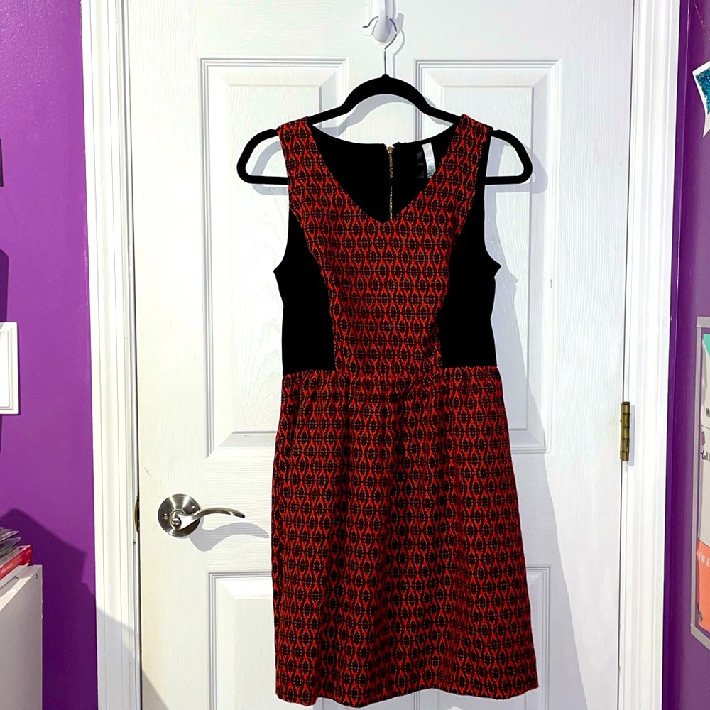 Kenzie Sleevles Fit & Flare Dress Size Small